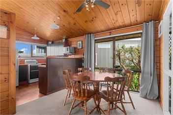 Waterfront Charm (Bachcare) - Snells Beach