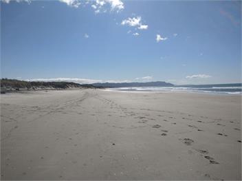Fab Family Getaway (Bachcare) - Waihi Beach