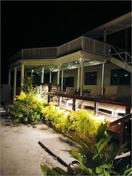 B's Beach House on Muri Lagoon - Muri