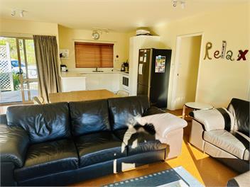 Harakeke Cottage: 12 Tata Heights - Takaka