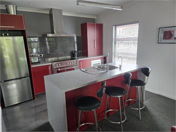De Vine Martinborough 14a Holiday Home - Wairarapa