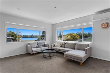 Coastal Calm (Bachcare) - 