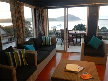 Waterfront gem - Houhora