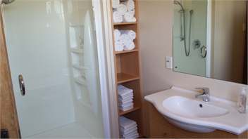 Todds Cottage & Vineyard -