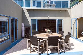Palm Beach Lodge - Waiheke Island