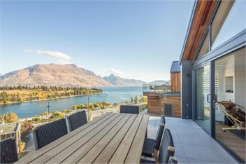 Kahurangi by MajorDomo - Queenstown