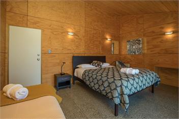 Seaside Takutai House - Hydrangea cottages - Punakaiki