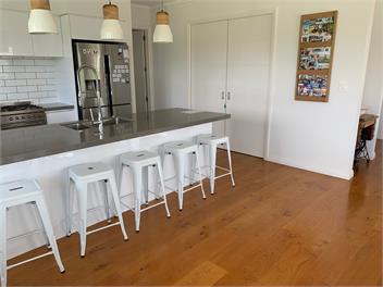 Fabulous large Bethlehem family home with pool - Tauranga