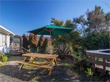 Beach House on the Ridge (Bachcare) - Little Kaiteriteri
