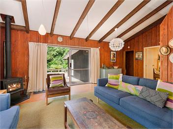 Te Kuru Cabin (Bachcare) - Pukawa Bay
