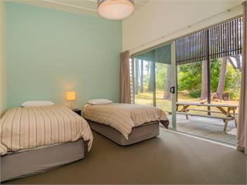 The Golden Hideaway (Bachcare) - Matarangi