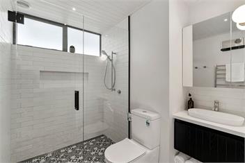 Bull Ridge Escape (Bachcare) - Wanaka