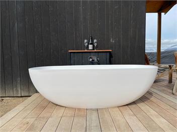 Clever Cube OUTDOOR BATH - Twizel
