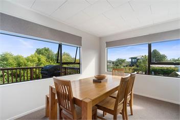 Rainbow Lake House (Bachcare) - Taupo Central
