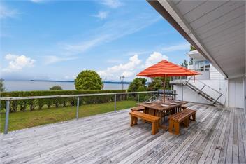 Lakefront Lodge (Bachcare) - Kuratau