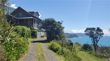 Pacific Vista - May to Nov SPECIAL- Book 5 nights get 2 more nights free - tairua