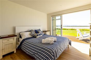 Pahoia Beach Retreat - Tauranga