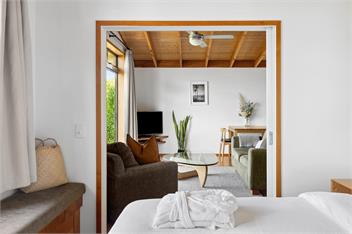 Beachfront Villa at Adrift in Golden Bay - Tukurua