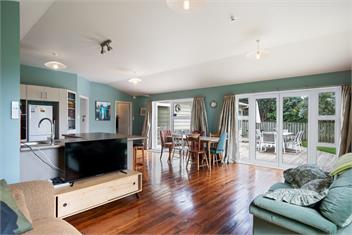 Coastal Family Escape (Bachcare) - Levin