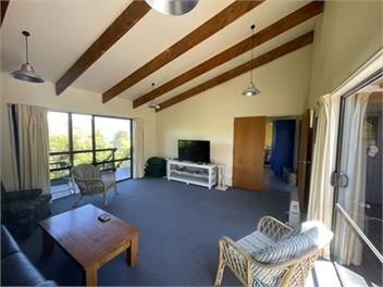 Lake Brunner Holiday Home - Moana, Lake Brunner