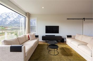 Golfers and Skiers Retreat (Bachcare) - Jacks Point
