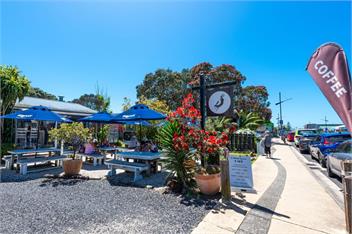 Edinburgh Escape (Bachcare) - Waihi Beach