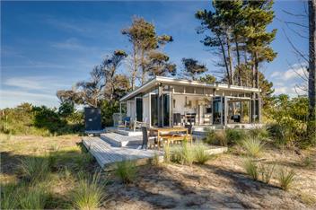 Mahanga Dunes Retreat (Bachcare) - Mahia