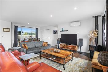 Hilltop Haven - Whangamata - Whangamata