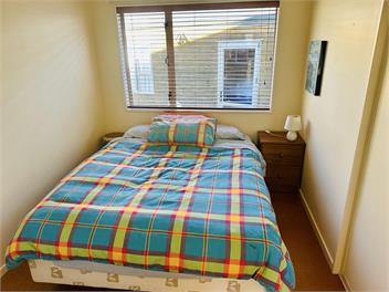 Harakeke Cottage: 12 Tata Heights - Takaka