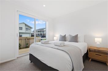 Perfect Papamoa Beach Bach - Tauranga
