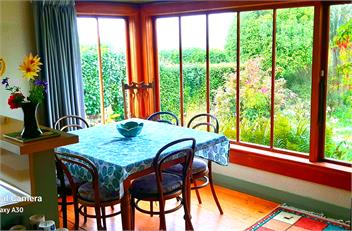 Montrose Pet Friendly Heritage Beach House - Dunedin