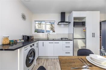 Manuka Bliss Heights - Close to Thermal Hoot Pool -