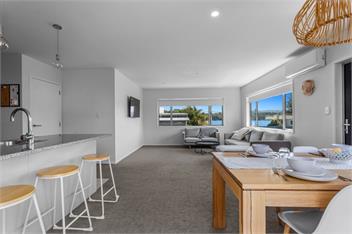 Coastal Calm (Bachcare) - 