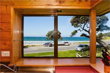 Sandy Bay Beachfront - Whangarei