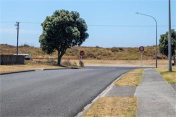 Just Beachy On Grant Place Papamoa Beach Pad - Tauranga