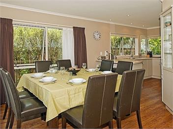 Bliss by the Beach (Bachcare) - Whangamata