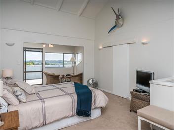 Blue Peter (Bachcare) - Opua