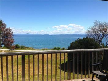 Relax Lakeside (Bachcare) - Five Mile Bay
