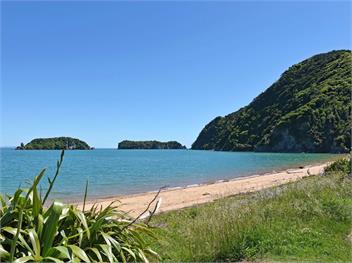 Tuis on Tata (Bachcare) - Tata Beach