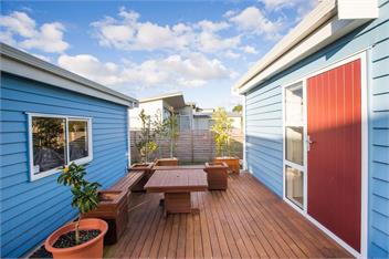 Waterfront Wonder (Bachcare) - Matarangi