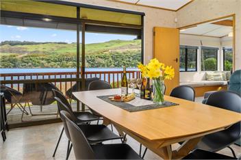 Escape to the Lake (Bachcare) - Lake Rotoiti