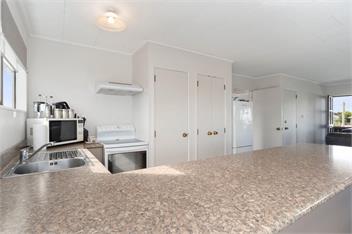 Rainbow Lake House (Bachcare) - Taupo Central