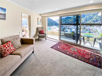 Oxley's Two Bedroom Apartment 402 - Picton