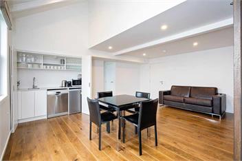 Lawn Road Retreat - Hastings