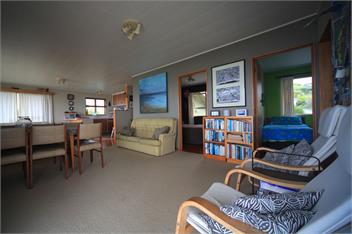 ABSOLUTE BEACHFRONT - Hawke's Bay