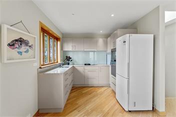 Beachside Luxury (Bachcare) - Auckland