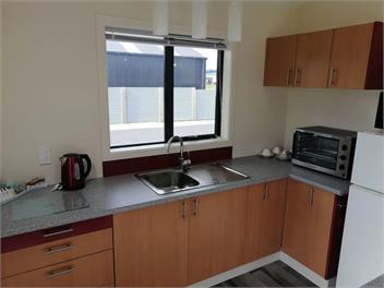 Whitestone Cottage - Te Anau Lakefront - Te Anau