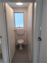 1970's Retro Style 2 Bedroom Unit - Auckland