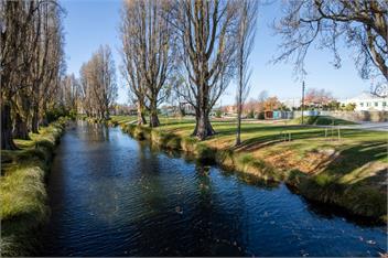 Modern and Central (Bachcare) - Christchurch