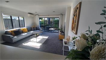 Hamilton Townhouse - Location, Style & Comfort - Hamilton